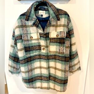 Target universal thread green plaid shacket NWOT! Size medium